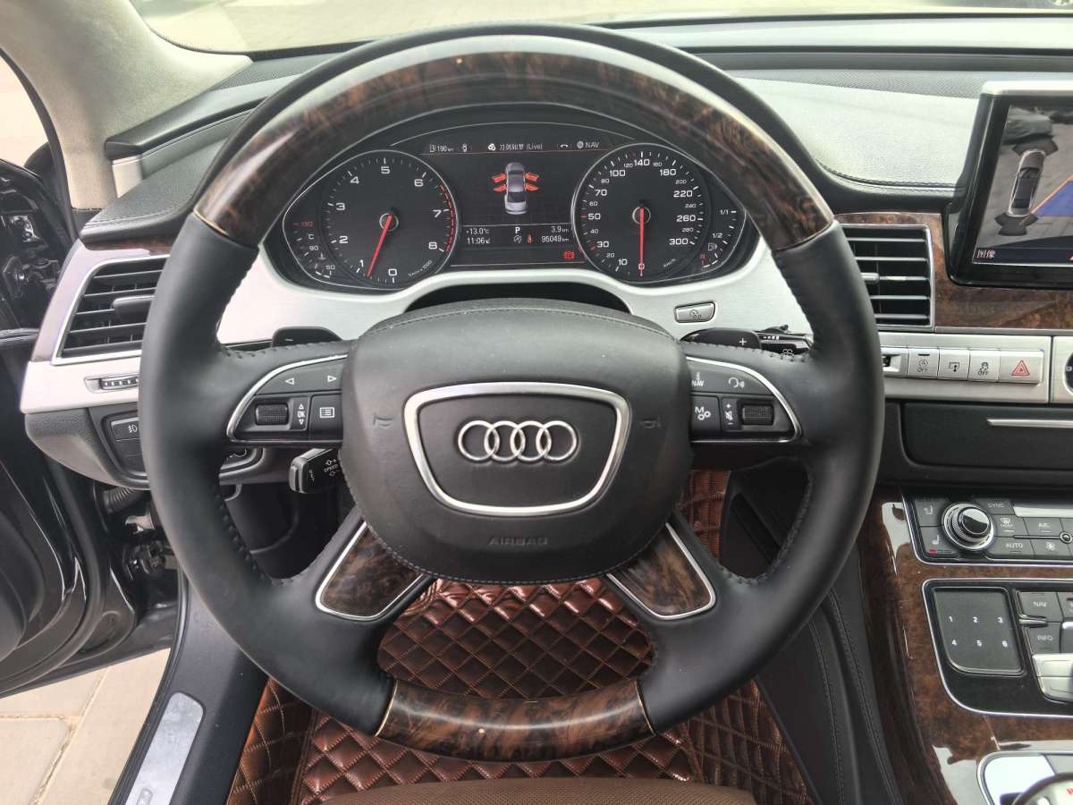 奧迪 奧迪A8  2013款 A8L 45 TFSI quattro豪華型圖片