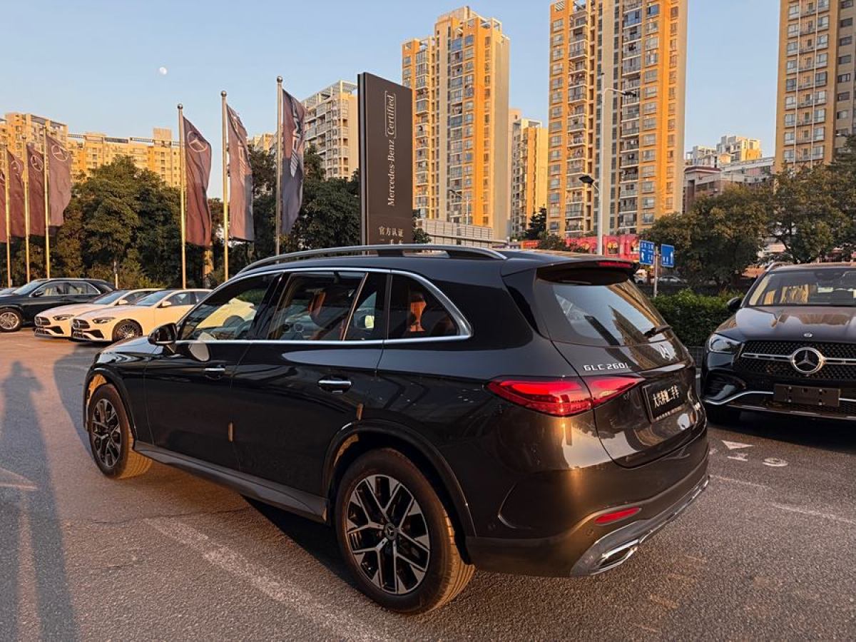 奔馳 奔馳GLC  2024款 改款 GLC 260 L 4MATIC 豪華型 5座圖片