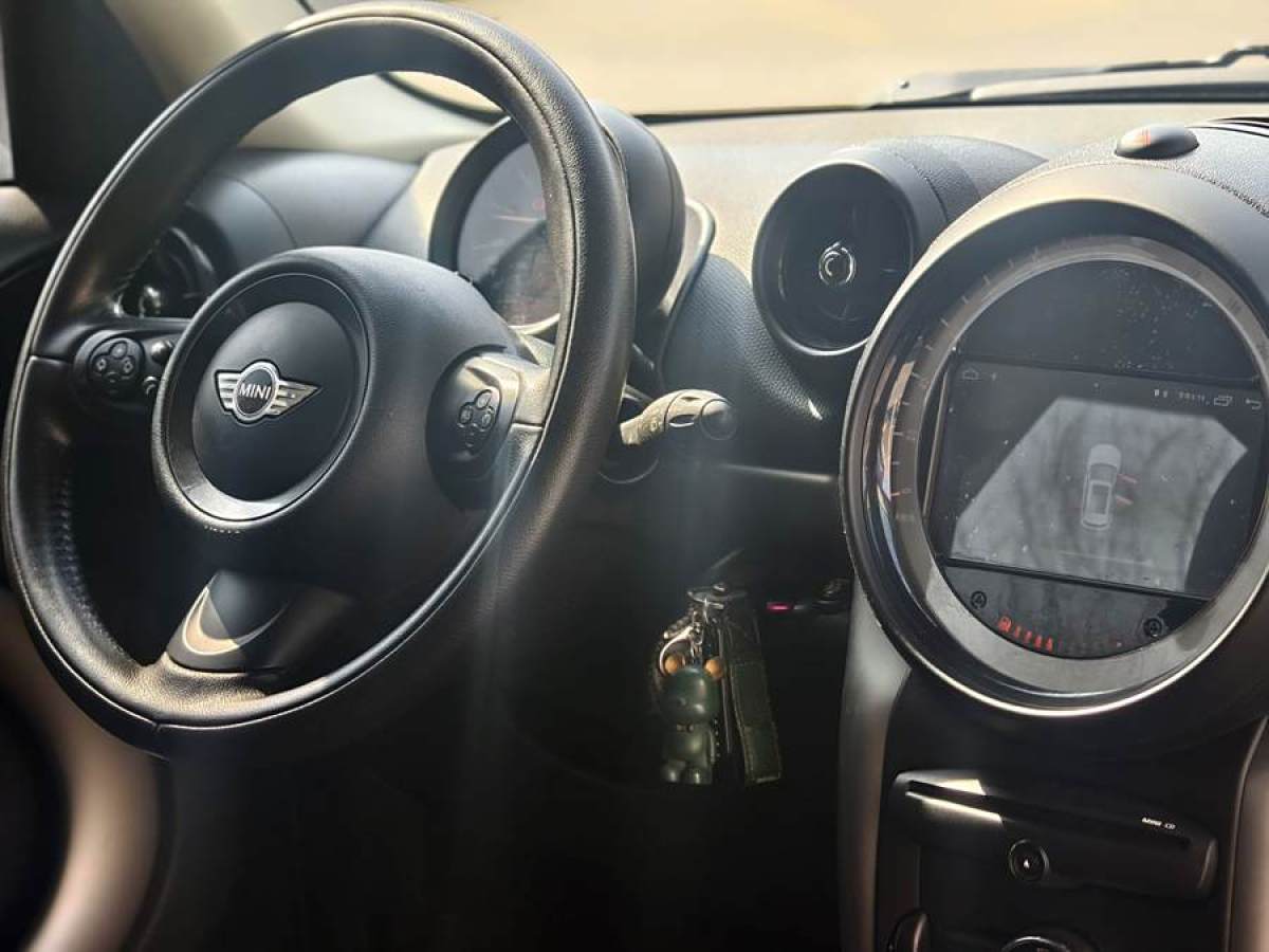 MINI COUNTRYMAN  2014款 1.6T COOPER ALL4 Fun圖片