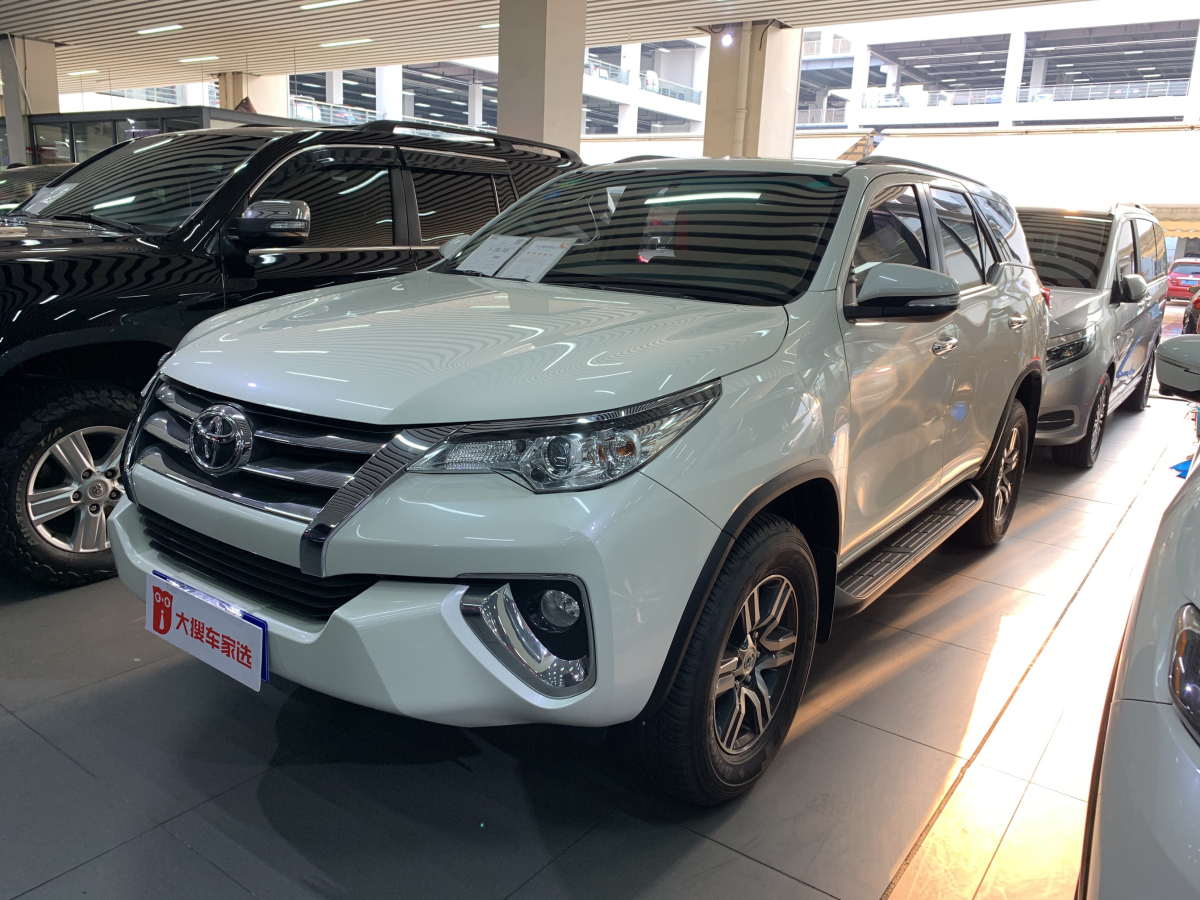 【上海】2018年3月 丰田fortuner 穿越者 2.7l 四驱 exr(中东 自动档