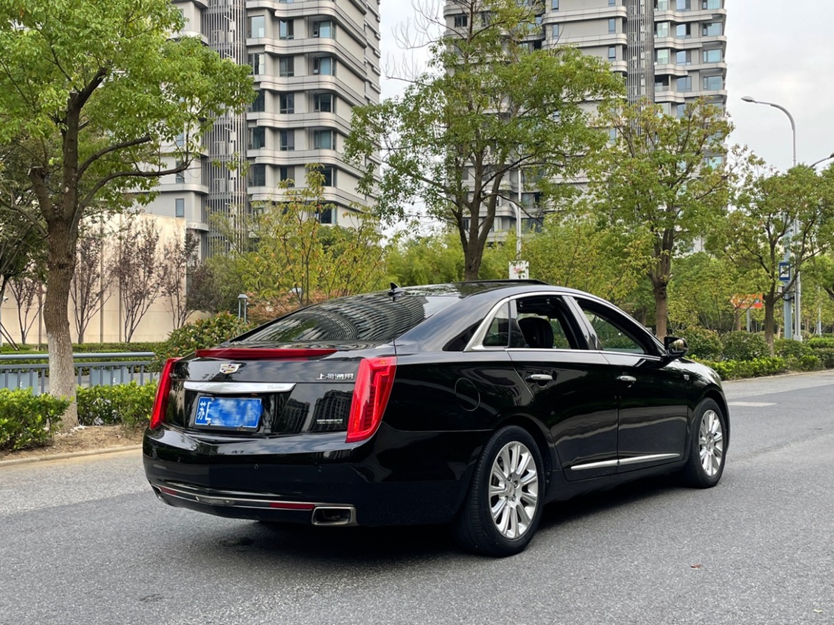 凯迪拉克 XTS  2014款 28T 豪华型图片