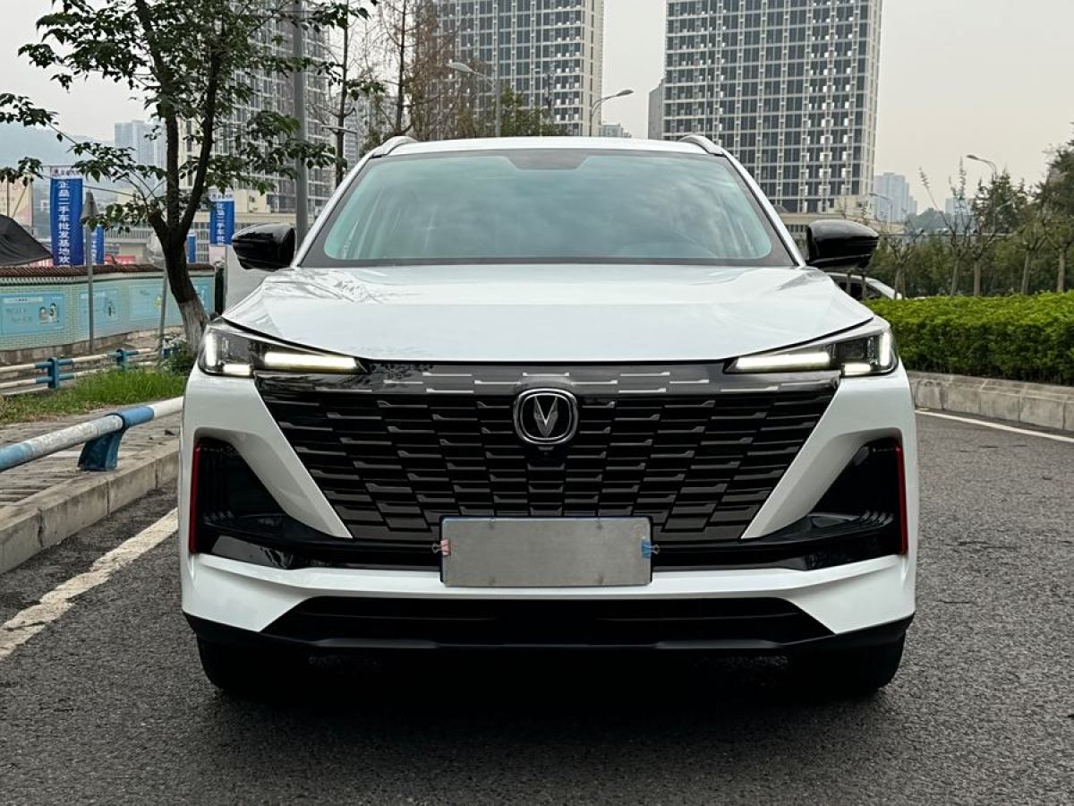 長(zhǎng)安 CS55 PLUS  2022款 第二代 1.5T DCT尊貴型圖片