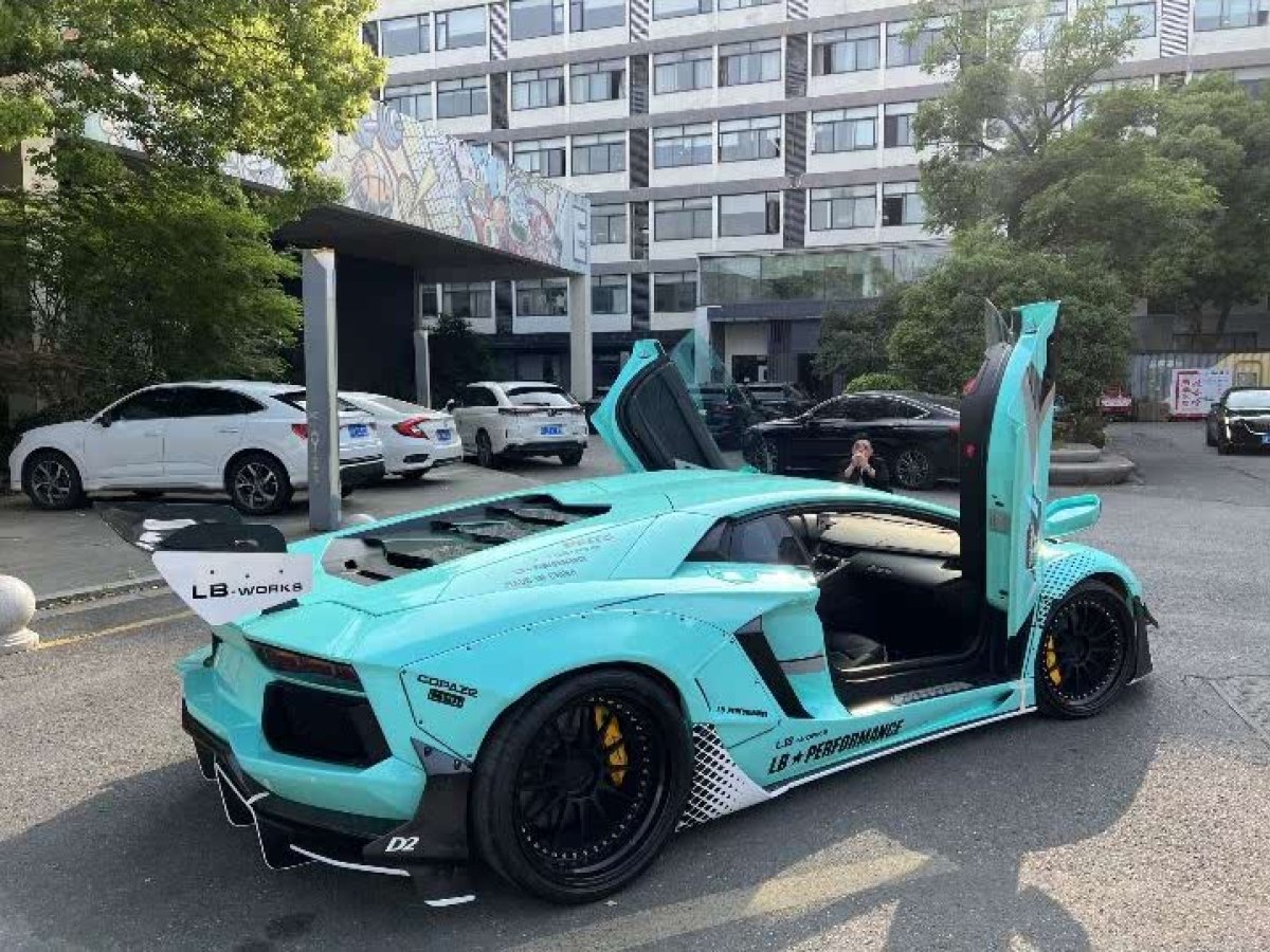 蘭博基尼 Aventador  2011款 LP 700-4圖片