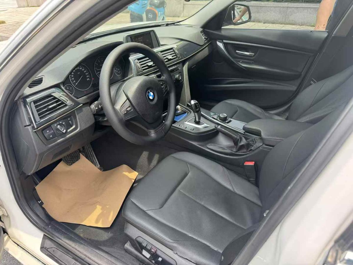 寶馬 寶馬3系  2014款 335i xDrive 3.0T圖片
