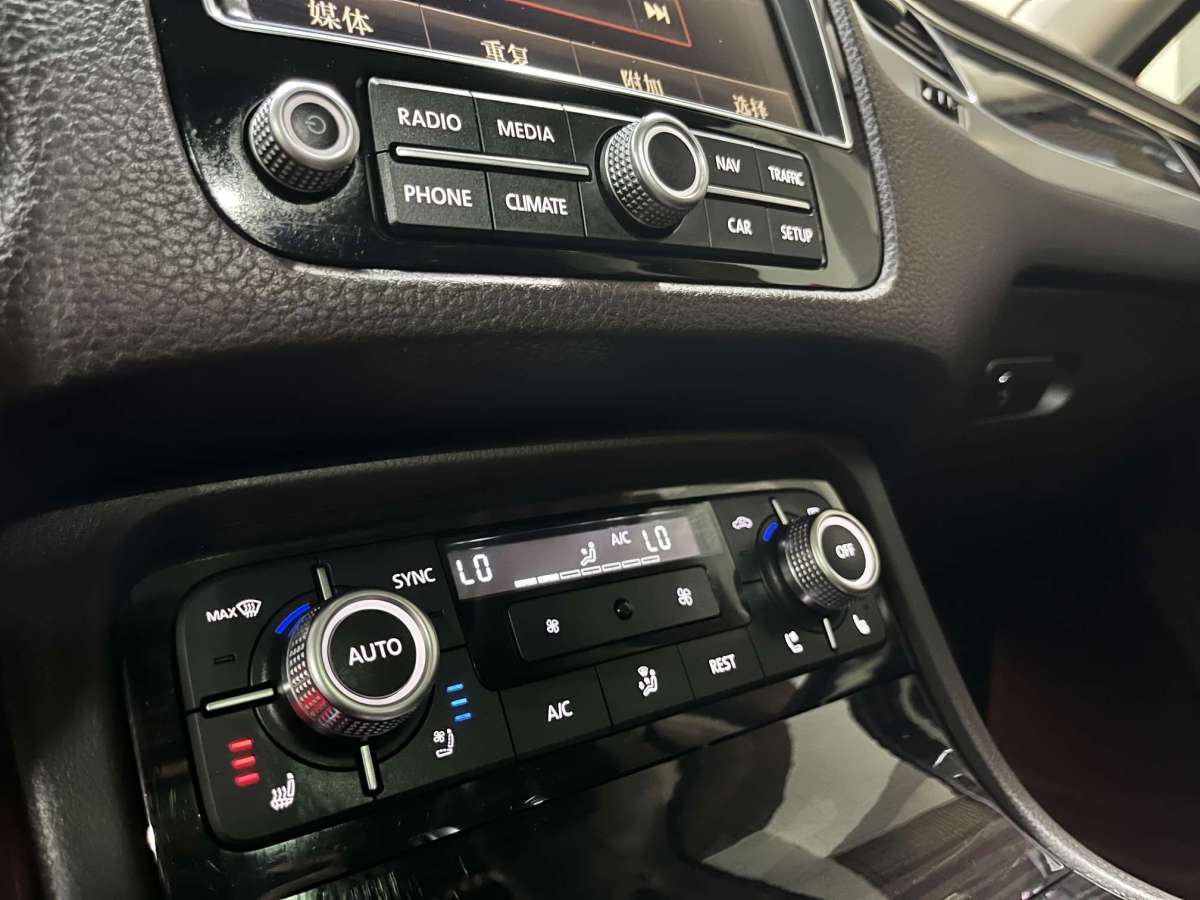 大眾 途銳  2016款 3.0TSI 高配型圖片