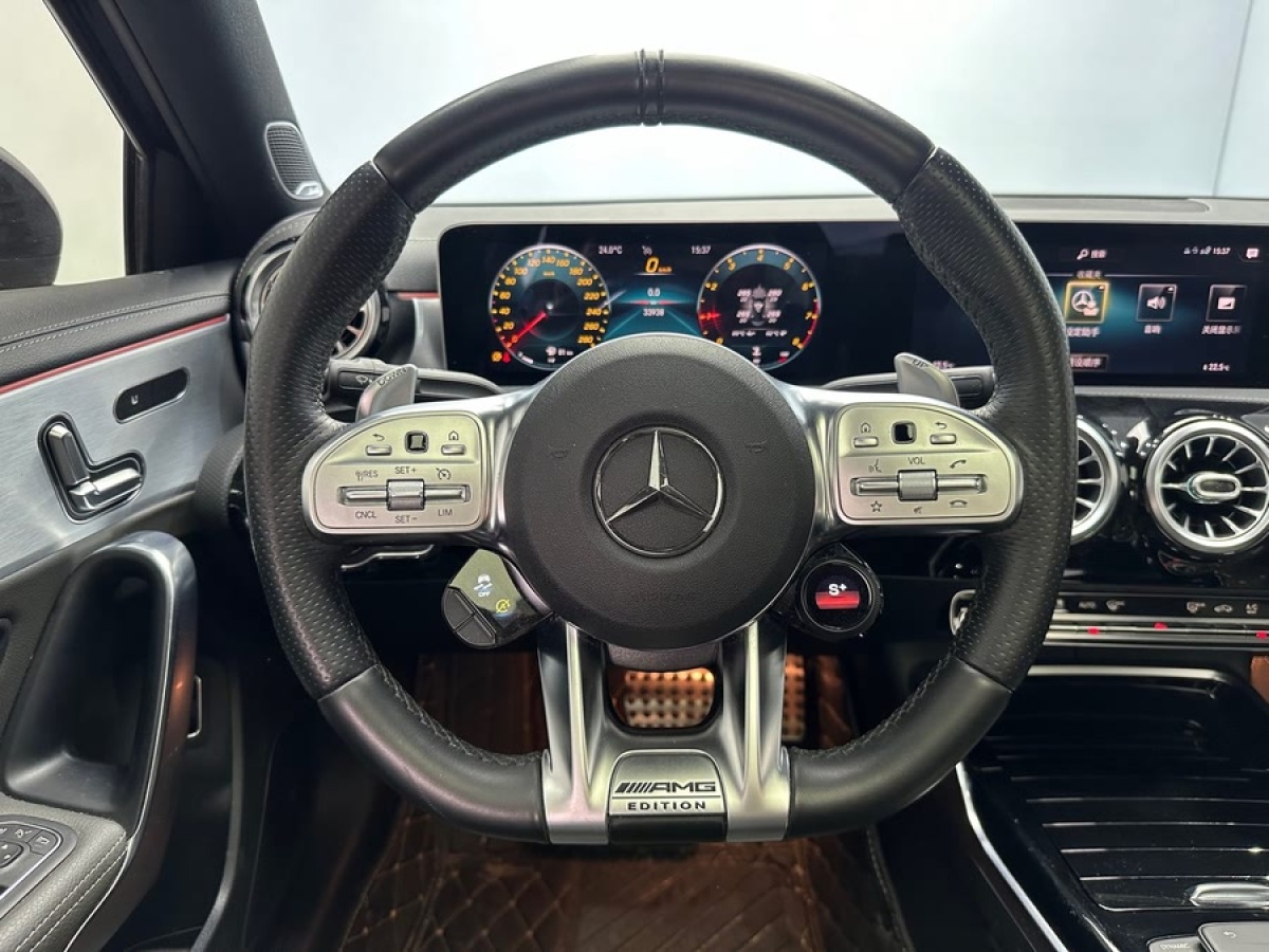 奔馳 奔馳A級(jí)AMG  2020款 改款 AMG A 35 4MATIC 先型特別版圖片