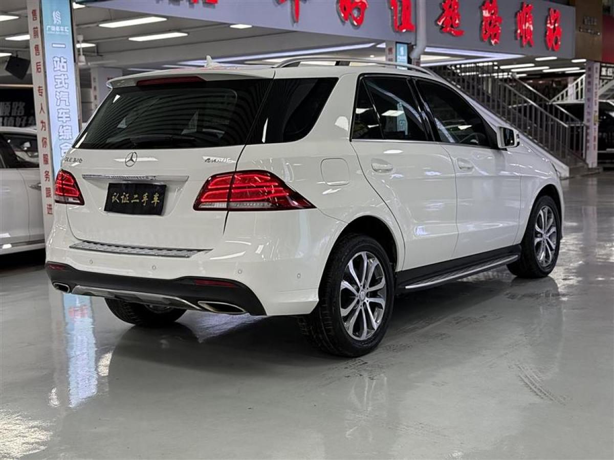 奔馳 奔馳GLE  2017款 GLE 320 4MATIC 豪華型圖片