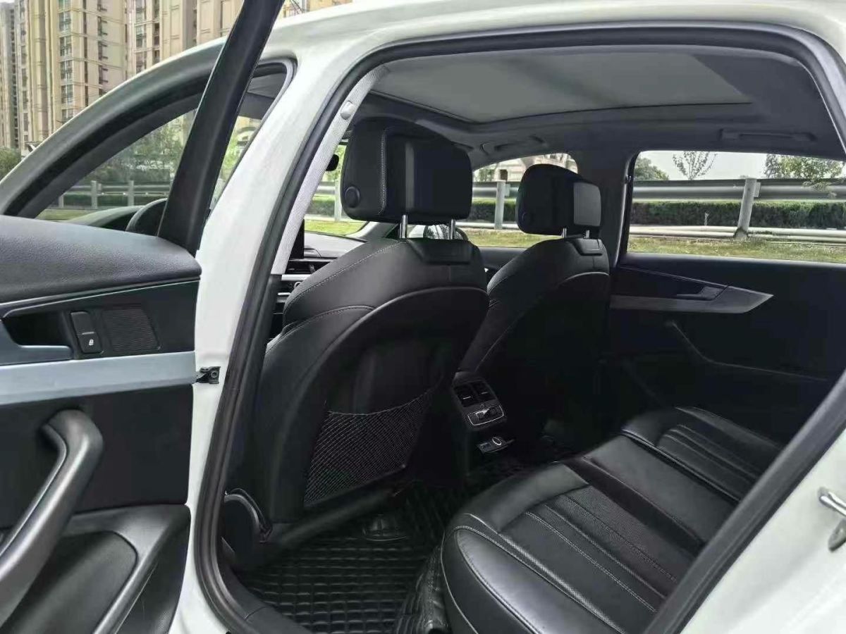 奧迪 奧迪A4L  2022款 35 TFSI 時尚動感型圖片