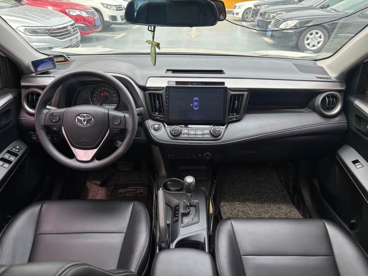 豐田 RAV4榮放  2016款 2.0L CVT兩驅(qū)風(fēng)尚版圖片