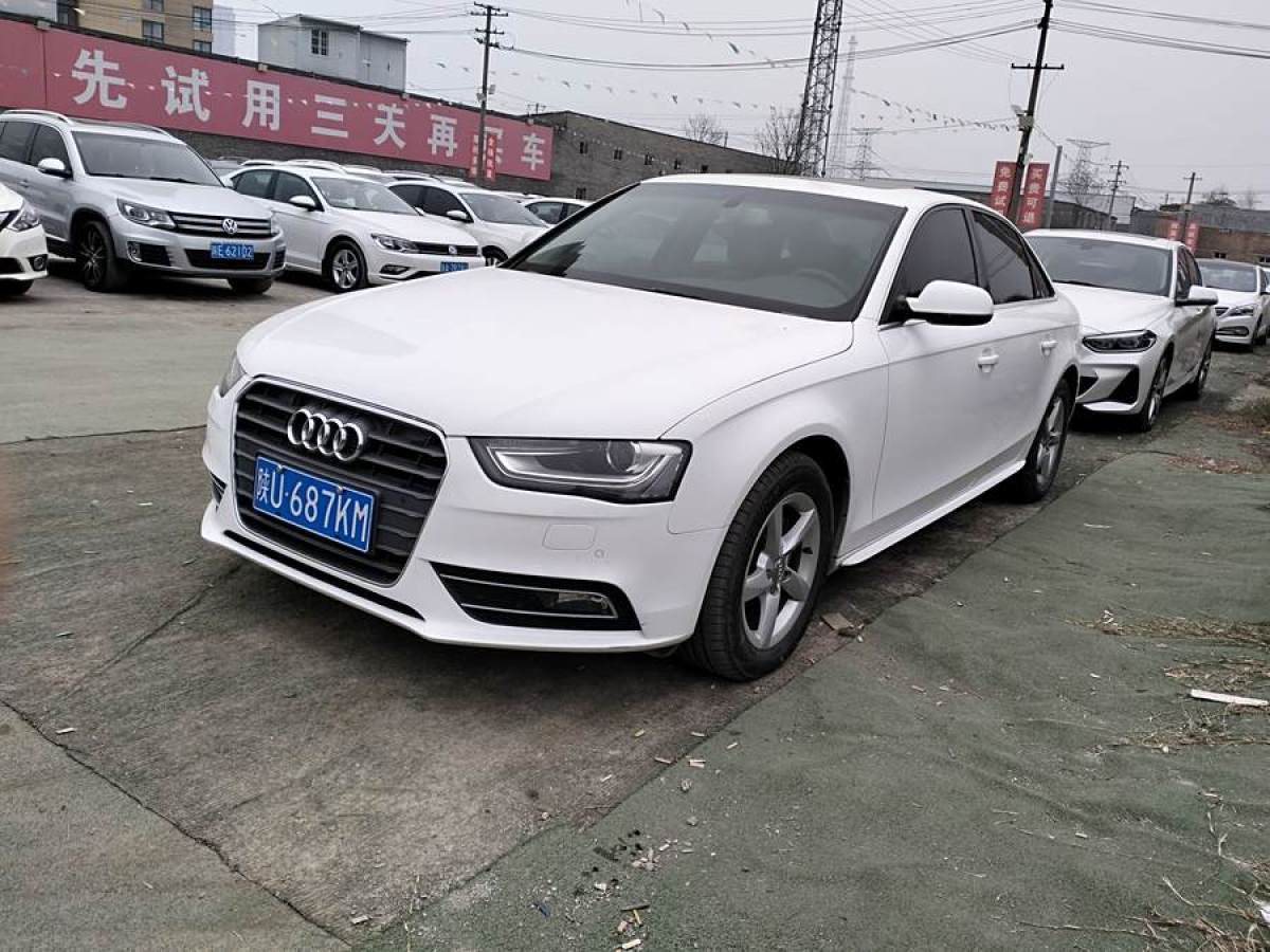 奧迪 奧迪A4L  2013款 35 TFSI 自動標(biāo)準(zhǔn)型圖片