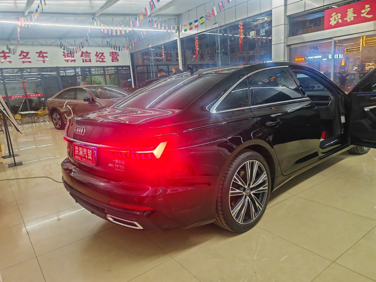 奧迪 奧迪A6L  2021款 45 TFSI quattro 臻選動(dòng)感型圖片