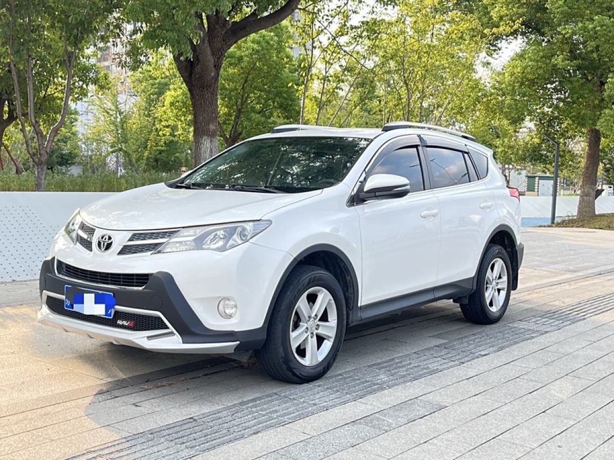 豐田 RAV4榮放  2013款 2.0L CVT兩驅(qū)都市版圖片