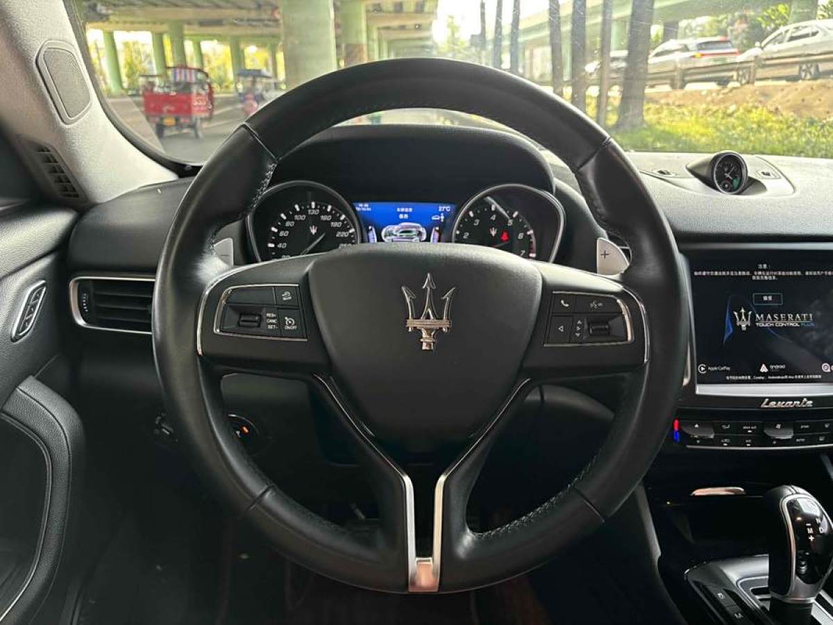 瑪莎拉蒂 Levante  2018款 3.0T 350Hp 標(biāo)準(zhǔn)版圖片