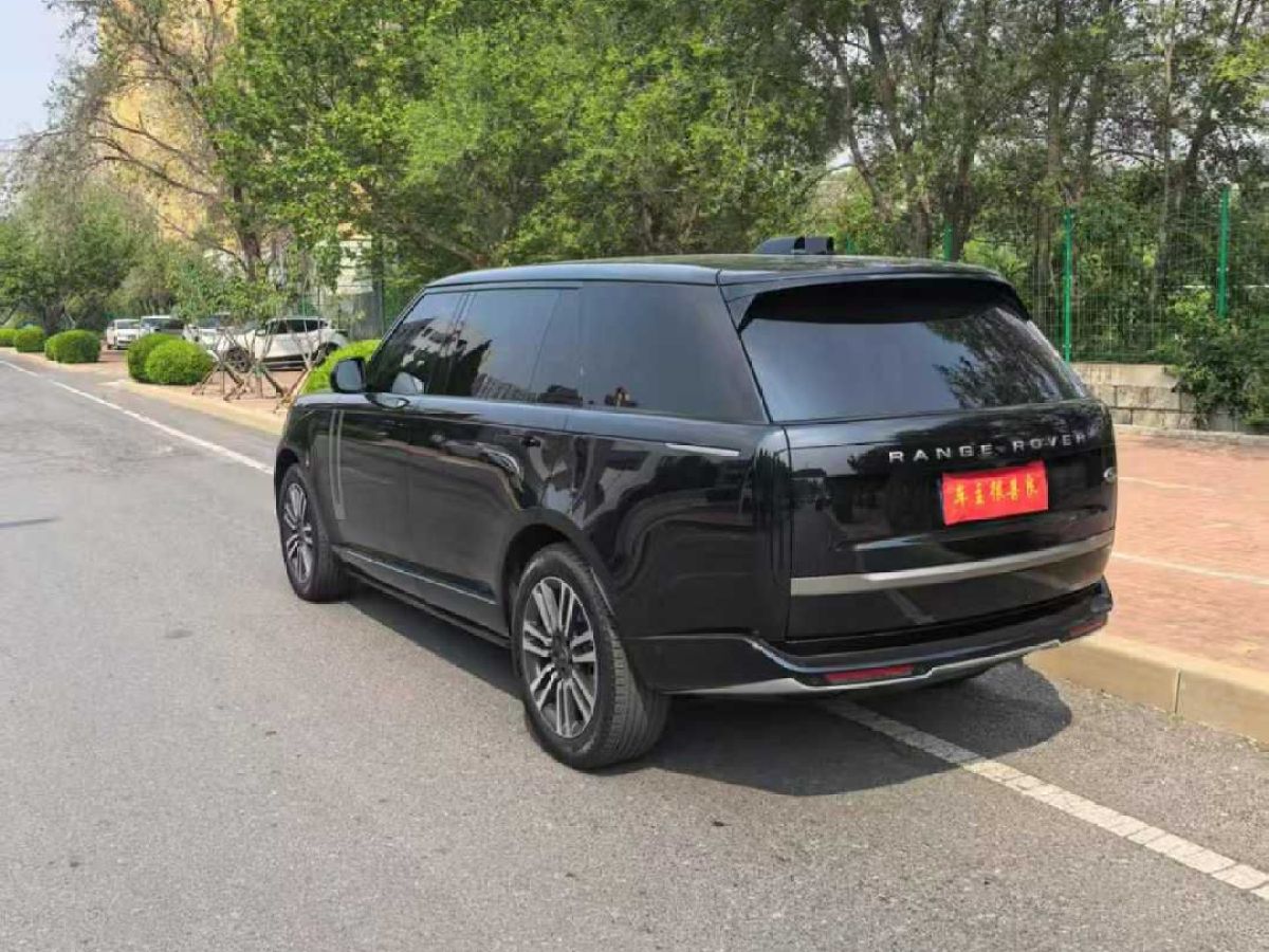 路虎 發(fā)現(xiàn)  2024款 300PS S圖片