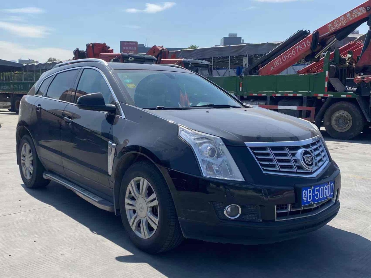 2013年7月凱迪拉克 SRX  2013款 3.0L 豪華型