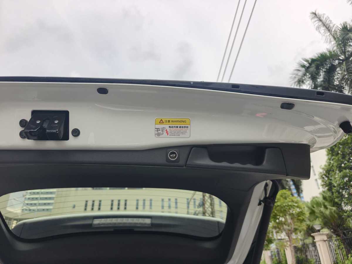 2021年8月豐田 RAV4  2018款 榮放 2.0L CVT兩驅(qū)風(fēng)尚版