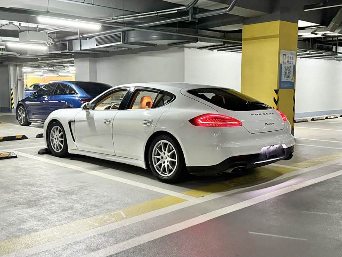 2013年11月保時捷 Panamera  2014款 Panamera 3.0T