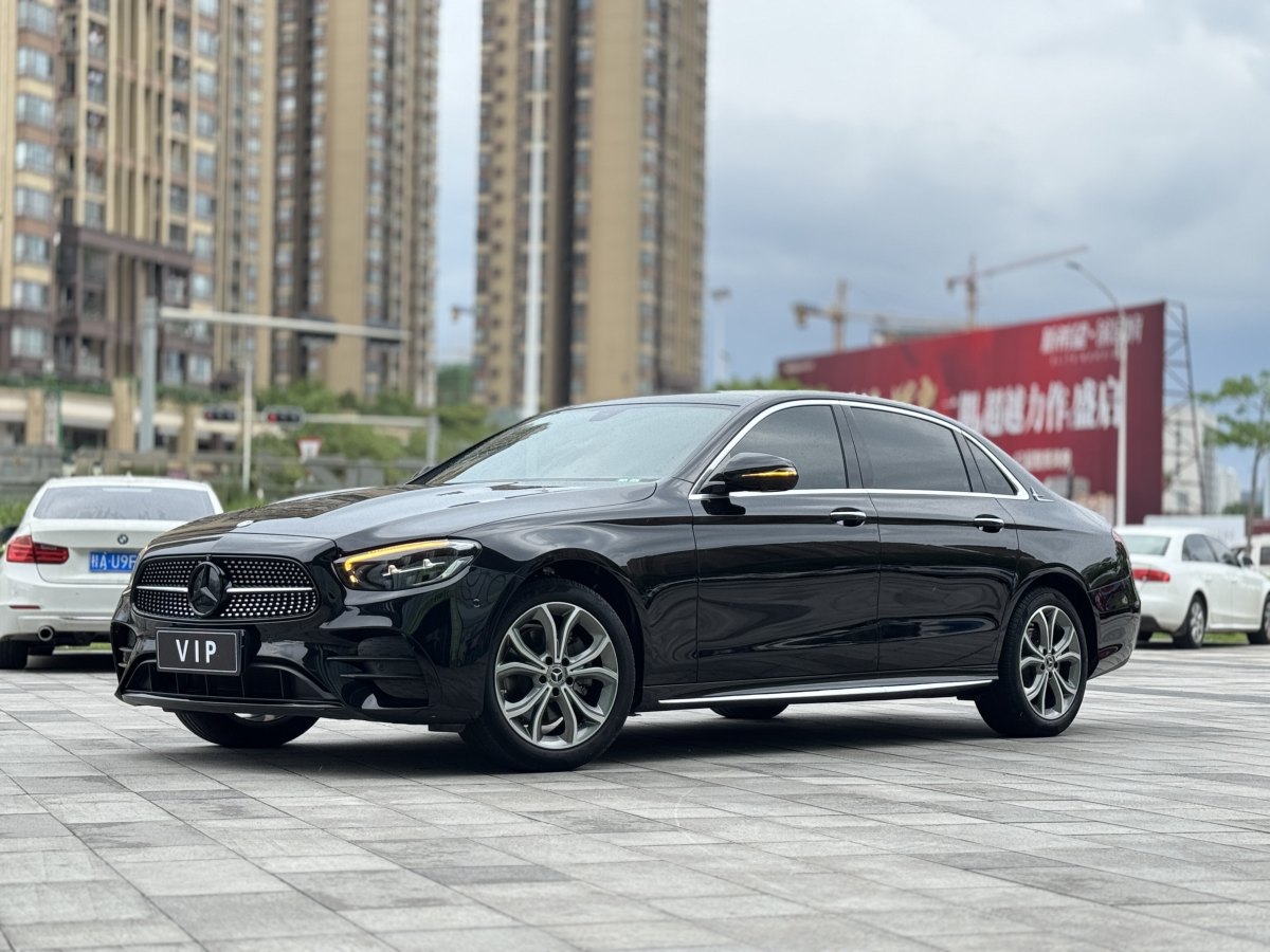 2022年3月奔馳 奔馳E級  2021款 改款 E 300 L 豪華型