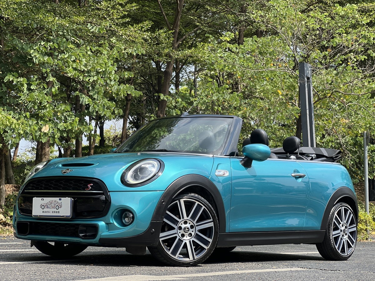 2021年8月MINI MINI  2021款 2.0T COOPER S CABRIO 加勒比藍(lán)典藏版