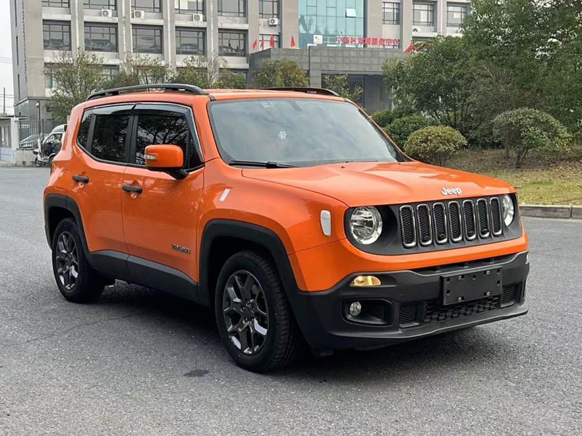 Jeep 自由俠  2017款 180T 自動(dòng)動(dòng)能版+圖片