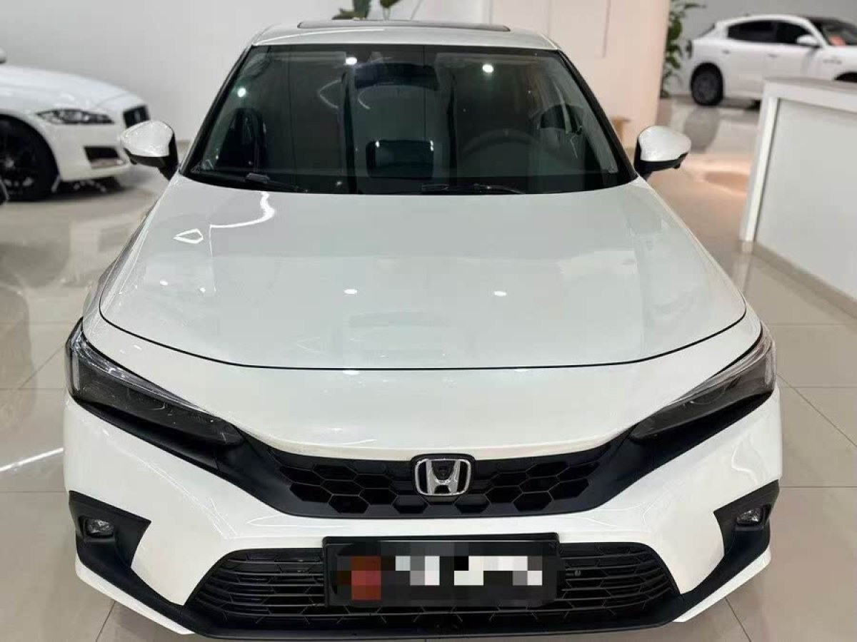 本田 思域  2023款 HATCHBACK 240TURBO CVT極躍版圖片