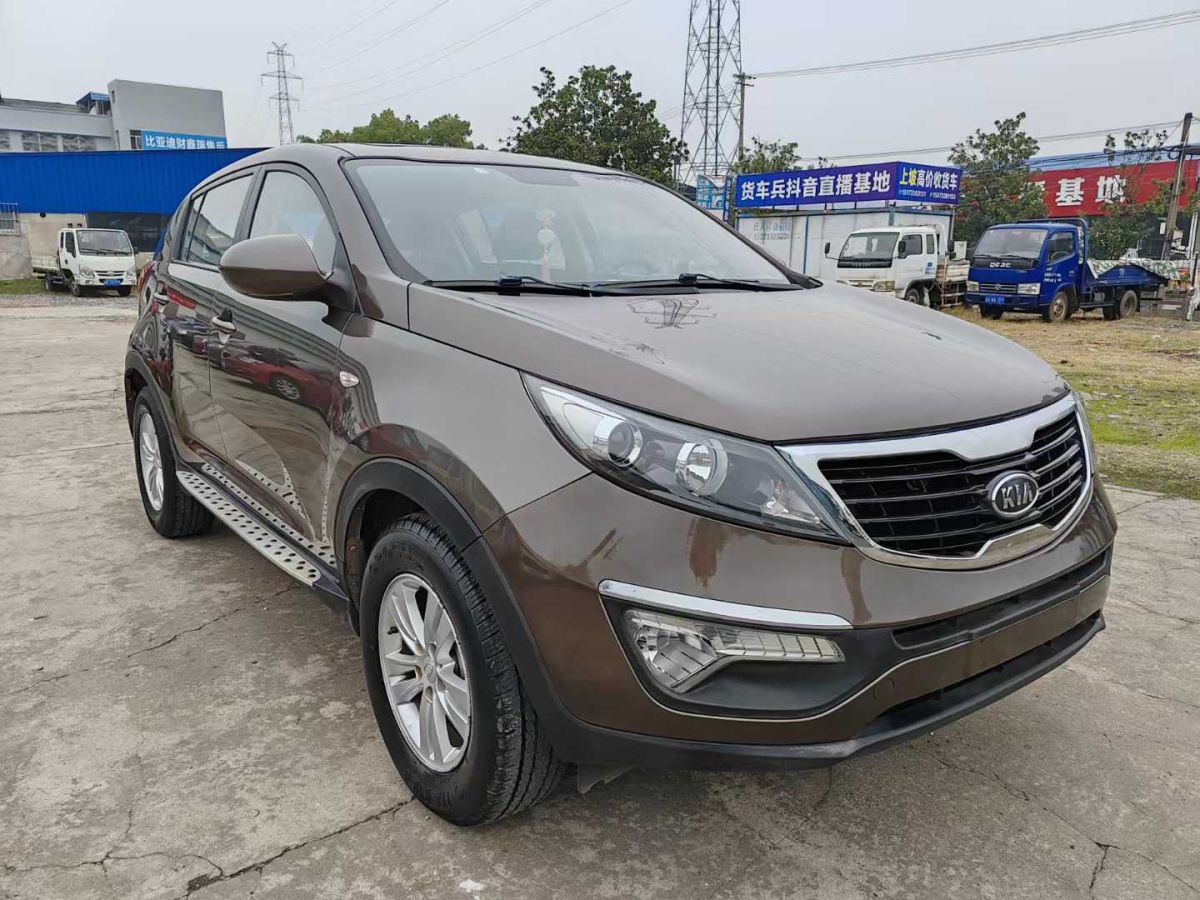 起亞 獅跑  2013款 2.0L 自動(dòng)兩驅(qū)版DLX圖片