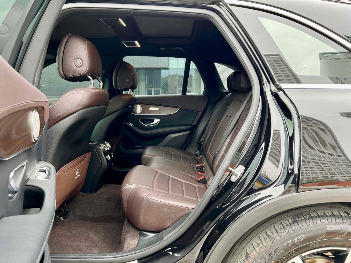 奔馳 奔馳GLC  2018款 改款 GLC 300 4MATIC 動感型圖片