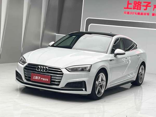 奥迪 奥迪A5  2019款 Sportback 40 TFSI 时尚型