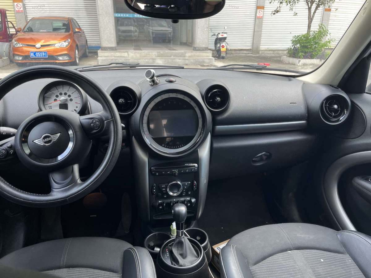 MINI COUNTRYMAN  2011款 1.6L COOPER Fun圖片