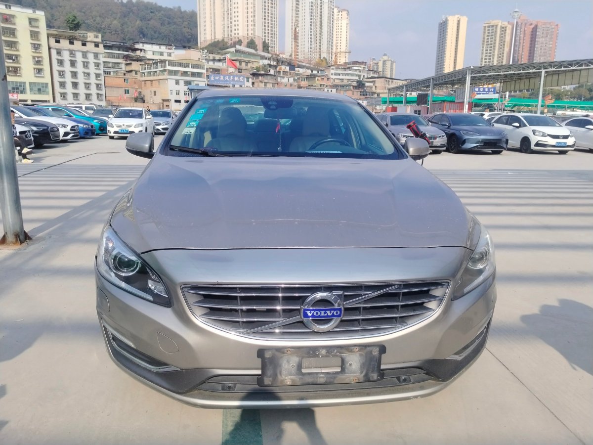 沃爾沃 S60  2014款 S60L 2.0T T5 智馭版圖片