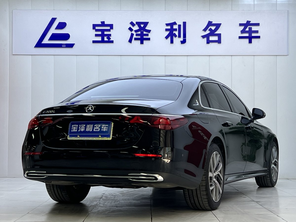 2025年1月奔馳 奔馳E級  2025款 改款 E 300 L 時尚型