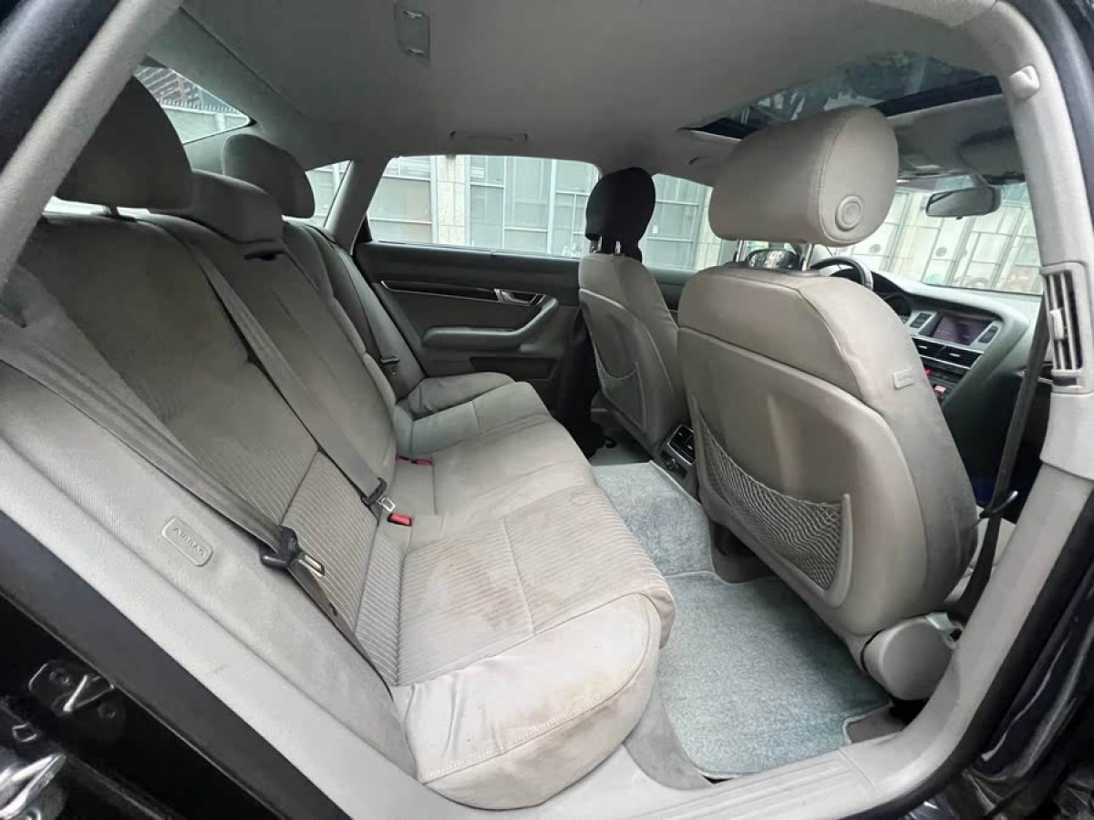 奧迪 奧迪A6L  2005款 2.0T 自動標(biāo)準(zhǔn)型圖片