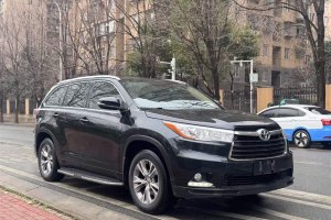 漢蘭達(dá) 豐田 2.0T 四驅(qū)精英版 7座