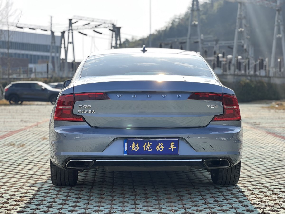 沃爾沃 S90  2020款 改款 T5 智逸豪華版圖片