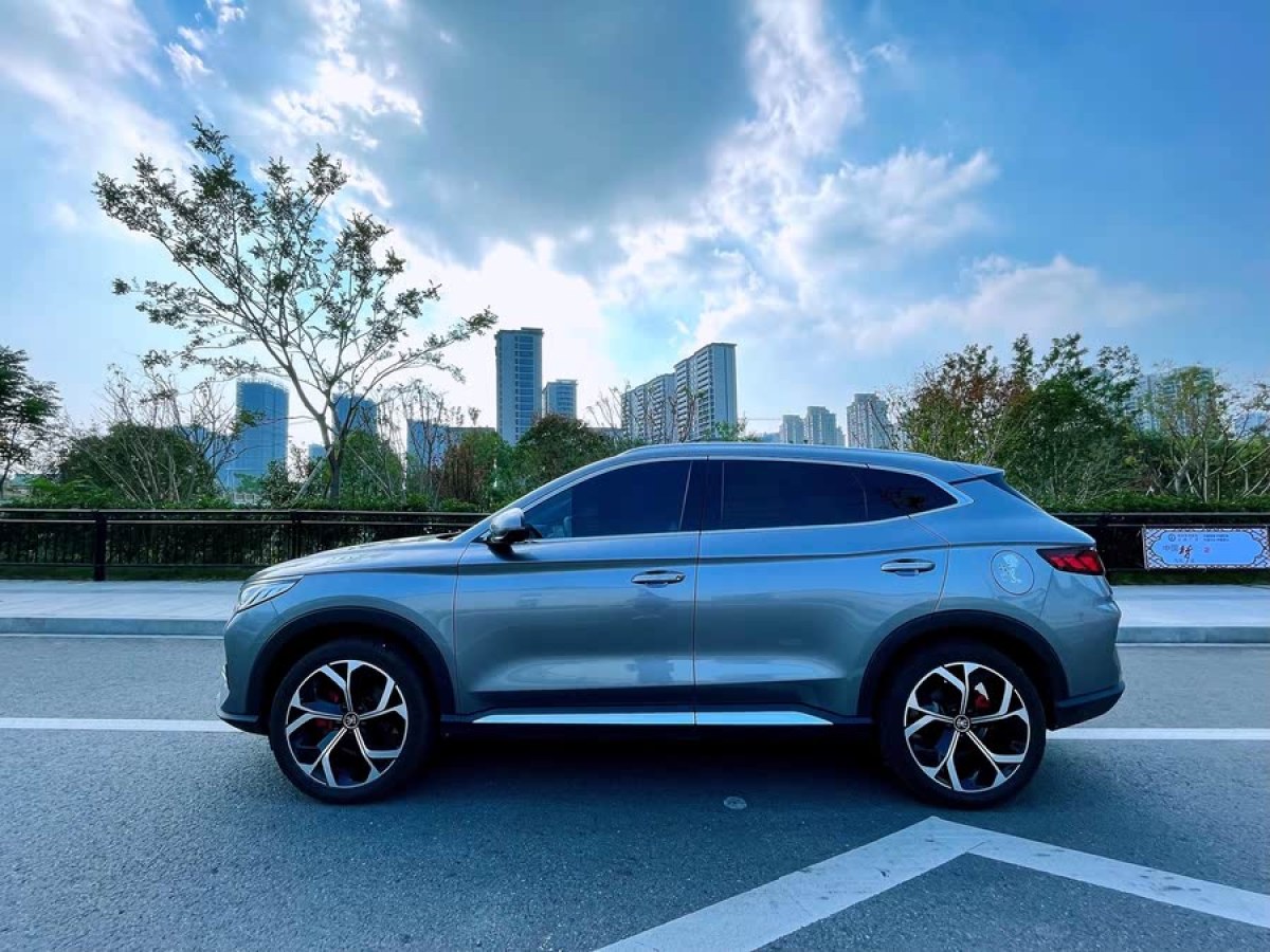 比亞迪 宋PLUS  2020款 1.5T 自動旗艦PLUS圖片