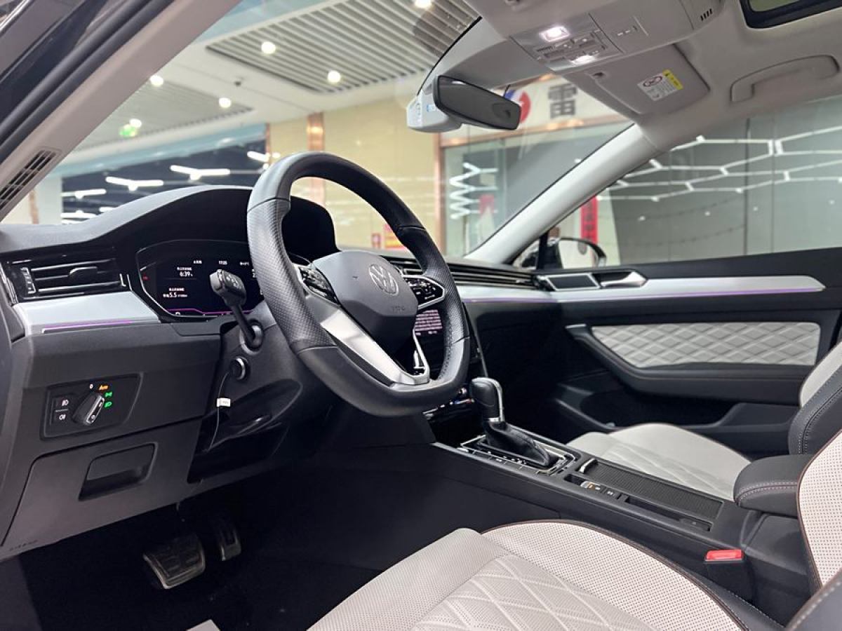 大眾 邁騰  2023款 200萬輛紀念版 330TSI DSG豪華型圖片