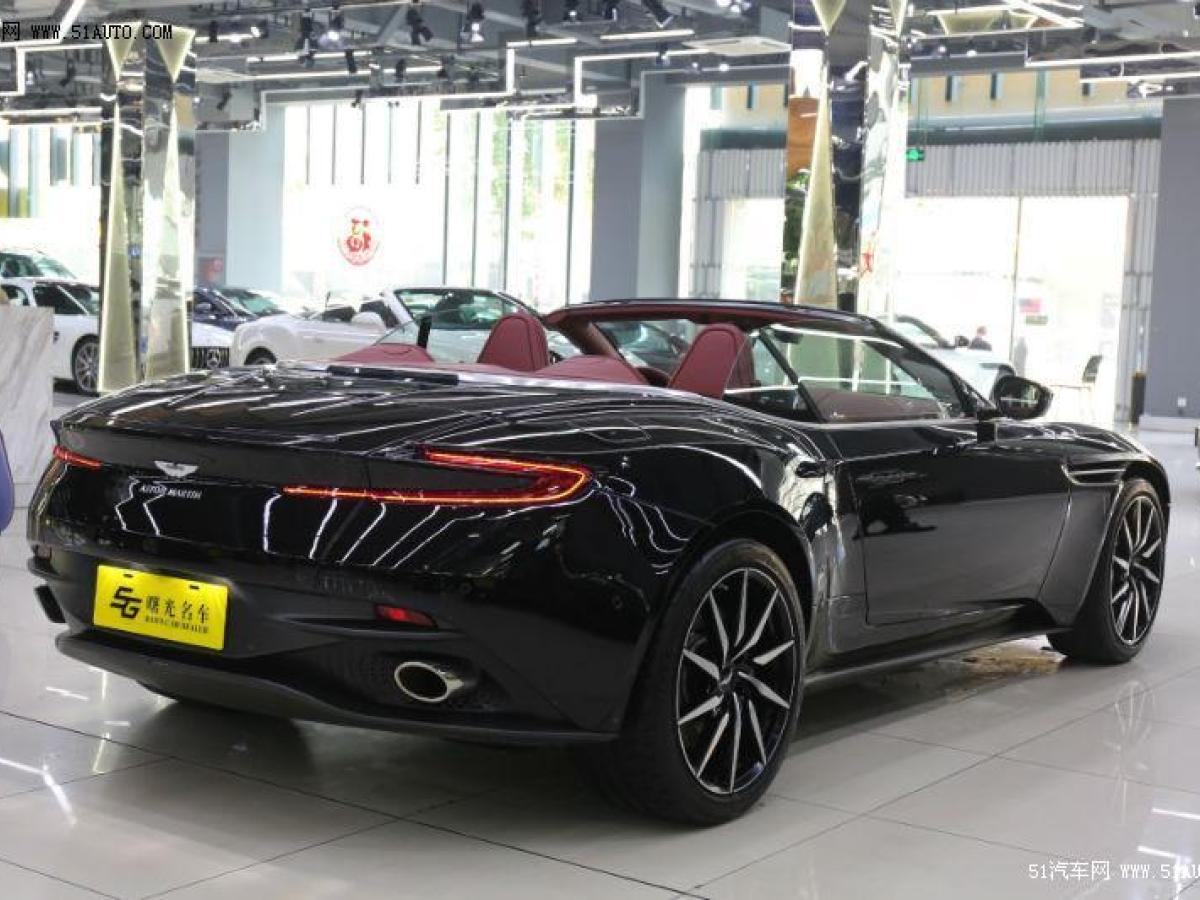 0t 自动 软顶敞篷 volante v8