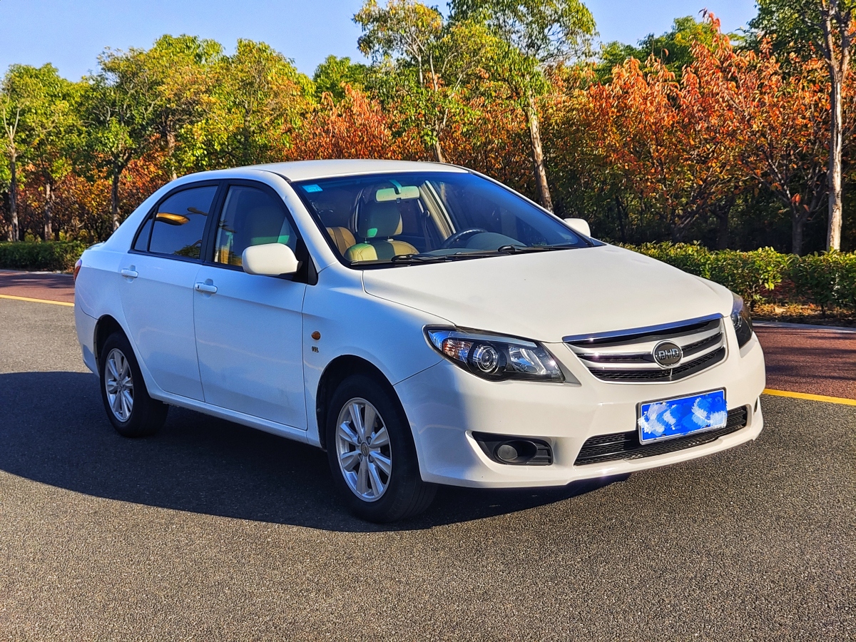 比亚迪 L3  2012款 1.5L 手动舒适型图片