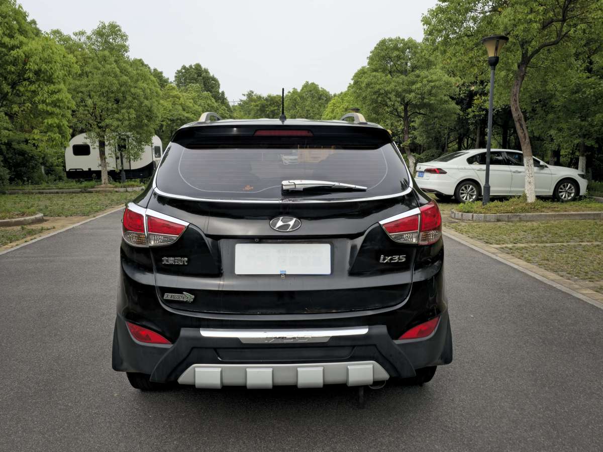 現(xiàn)代 ix35  2013款 2.0L 手動兩驅(qū)舒適型GL 國IV圖片