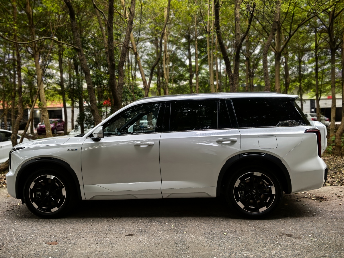 廣汽傳祺 傳祺ES9  2023款 PHEV 143km 旅行者 Max圖片