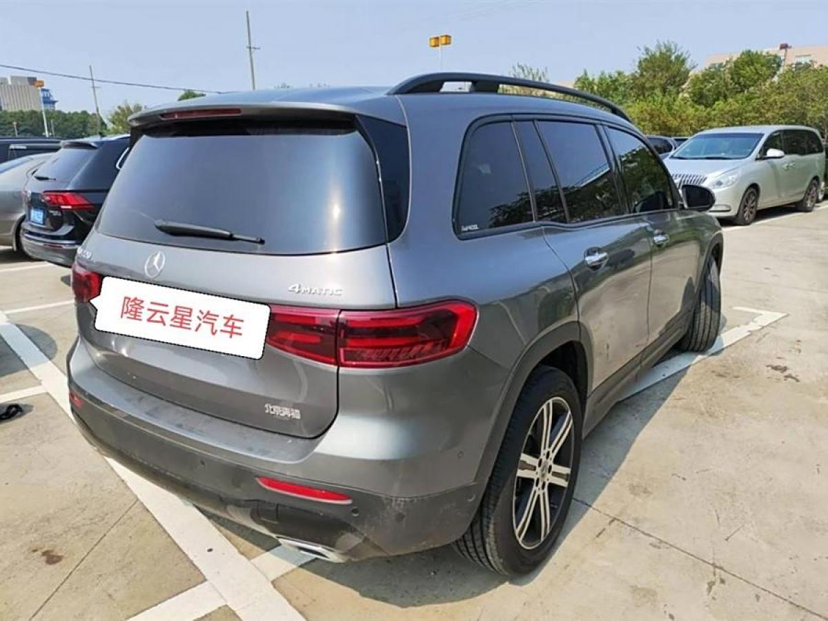 2024年5月奔馳 奔馳GLB  2024款 GLB 220 4MATIC