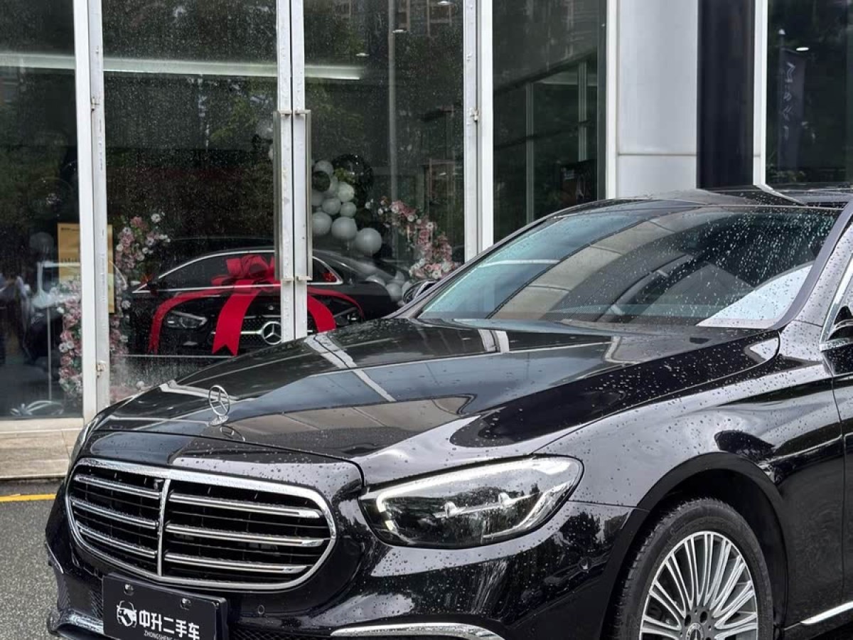 奔馳 奔馳E級  2021款 改款 E 300 L 豪華型圖片