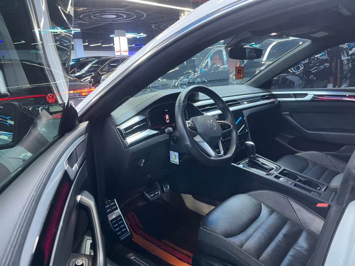 大眾 一汽-大眾CC  2021款 380TSI 奪目版30周年紀(jì)念版圖片