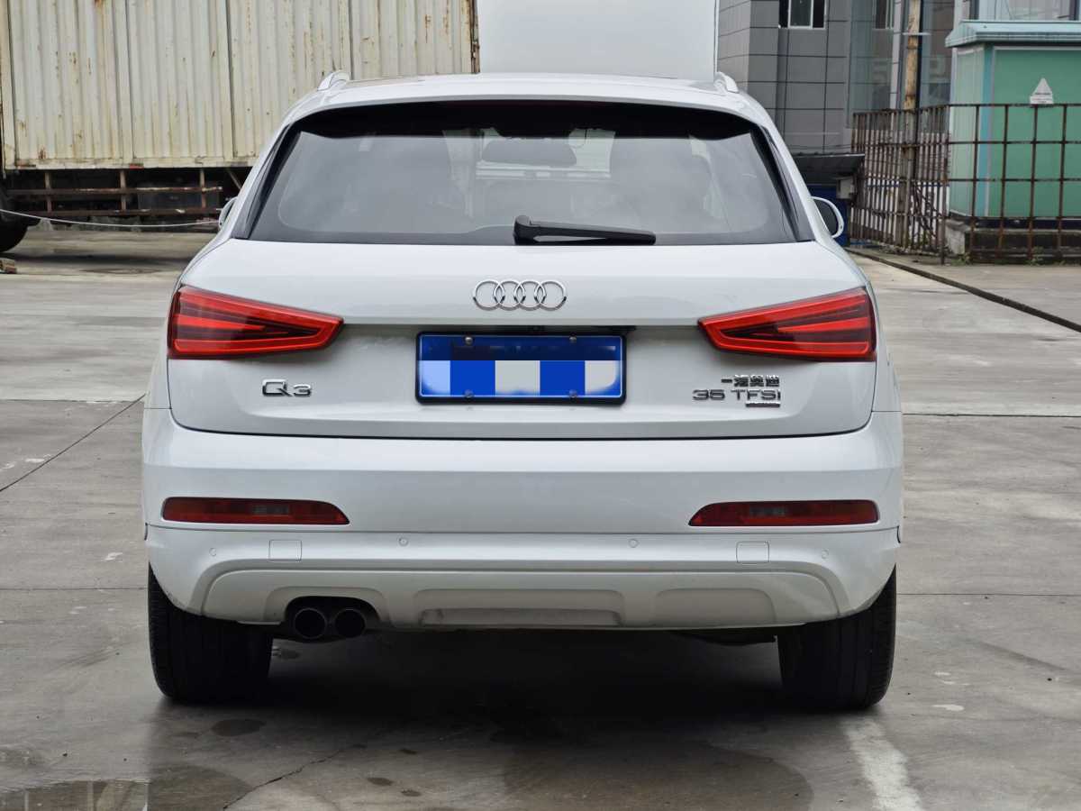 2016年3月奧迪 奧迪Q3  2015款 35 TFSI quattro百萬紀念樂享型