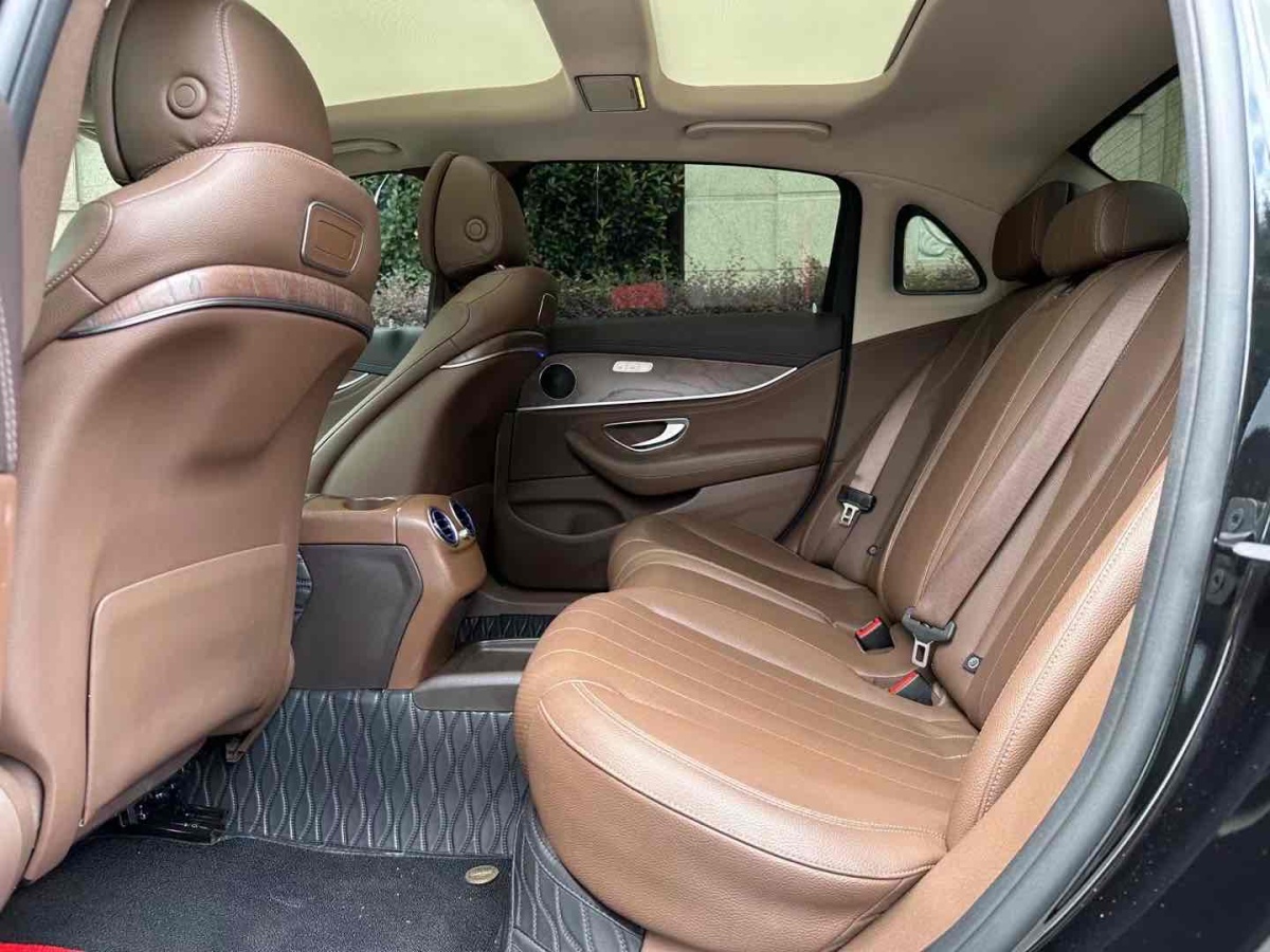 奔驰 奔驰E级  2015款 改款 E 200 L图片