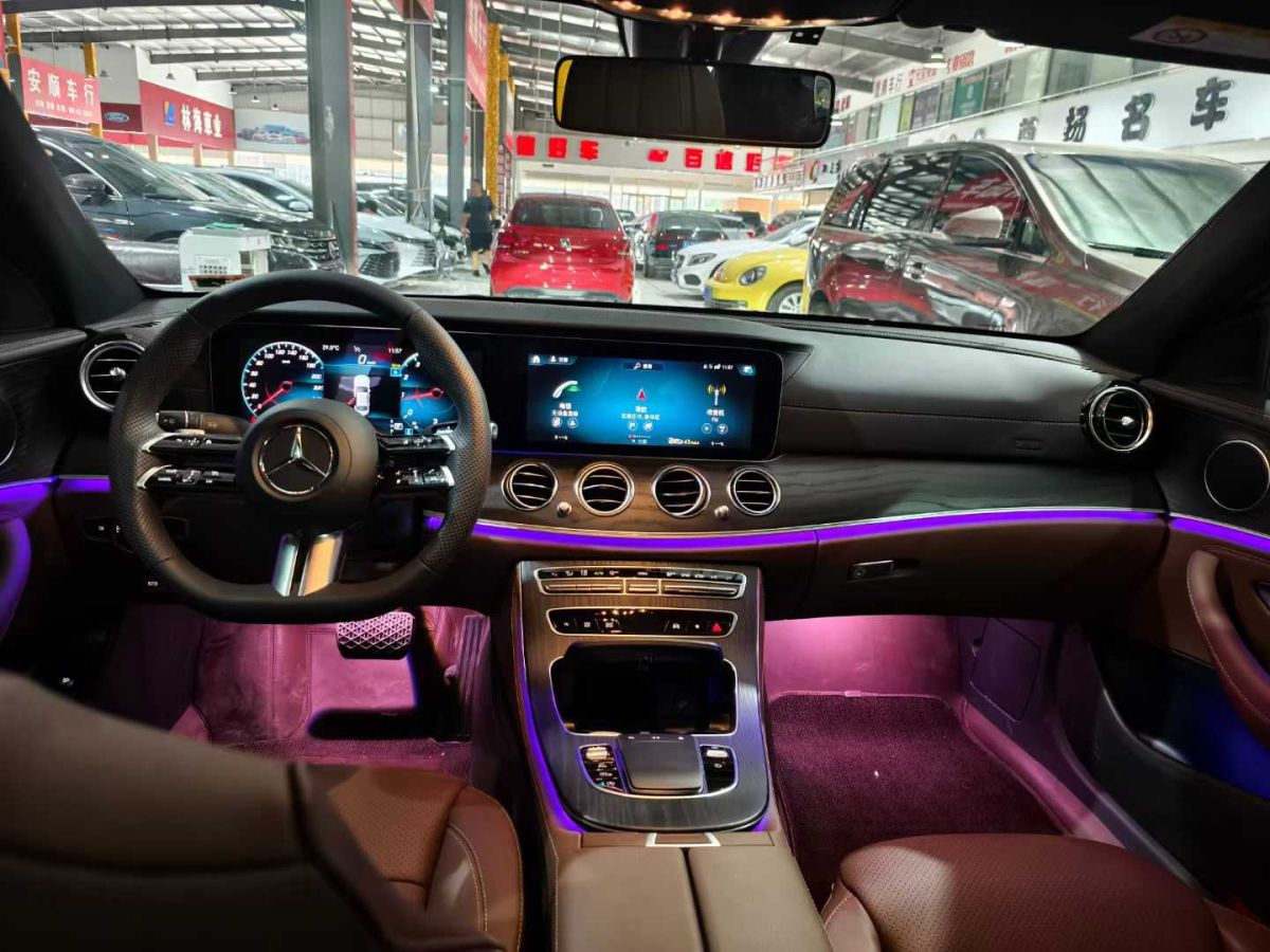 奔馳 奔馳E級(jí)  2023款 E 300 L 豪華型圖片