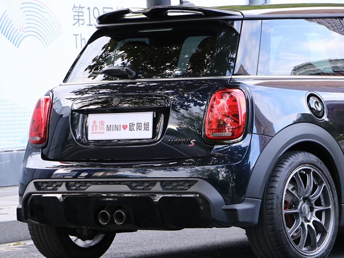 MINI MINI  2022款 改款 2.0T COOPER S 賽車(chē)手圖片