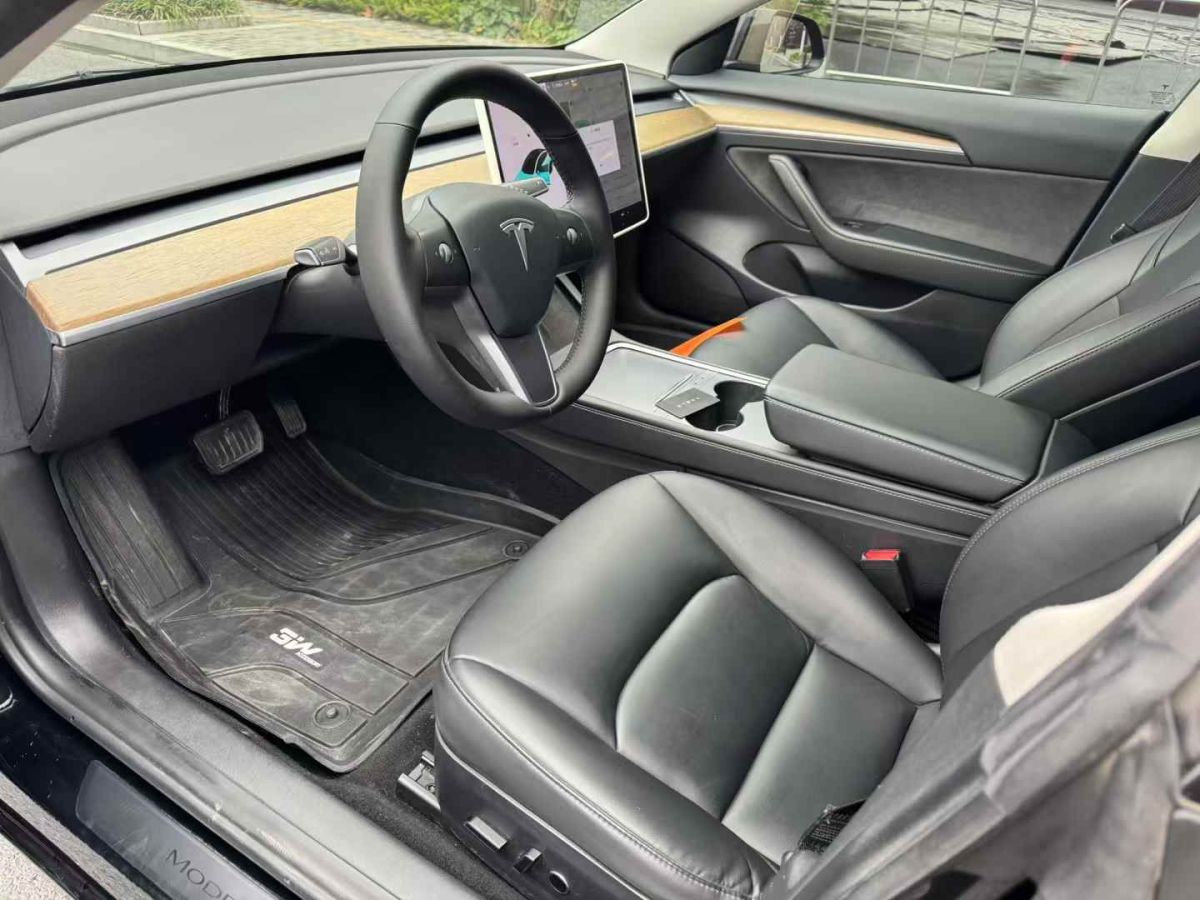 特斯拉 Model S  2021款 Plaid Plus 版圖片