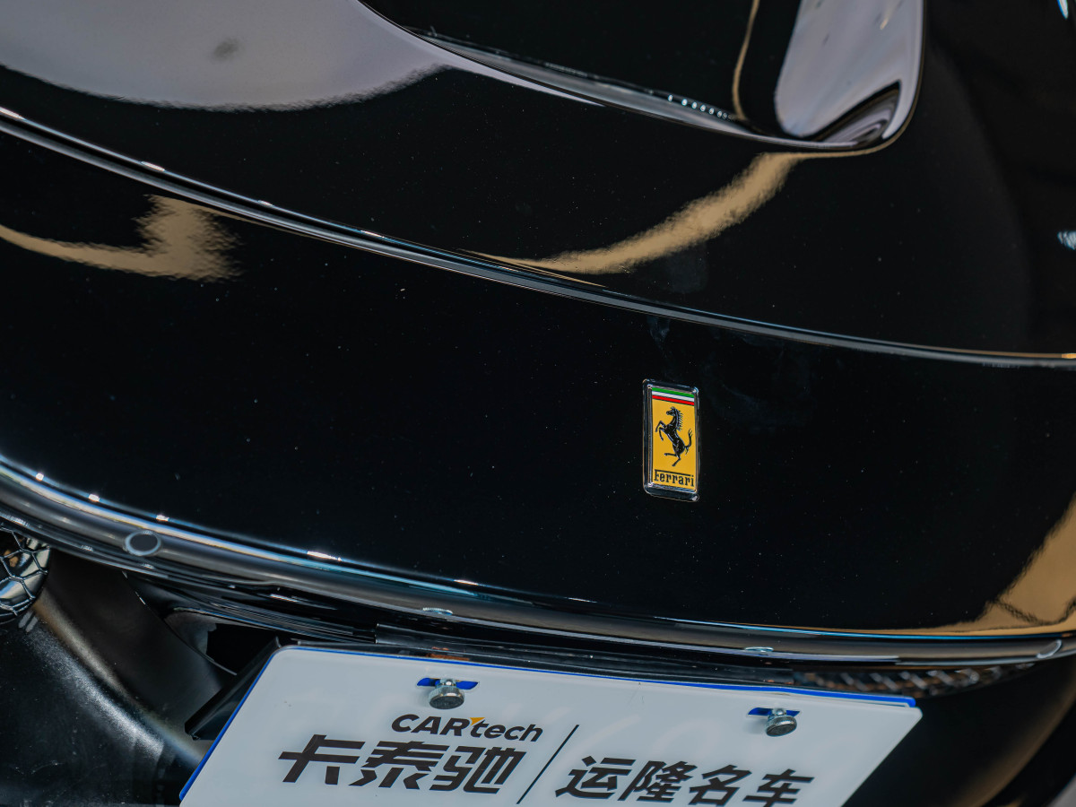 法拉利 F8 Tributo  2019款  3.9T V8圖片