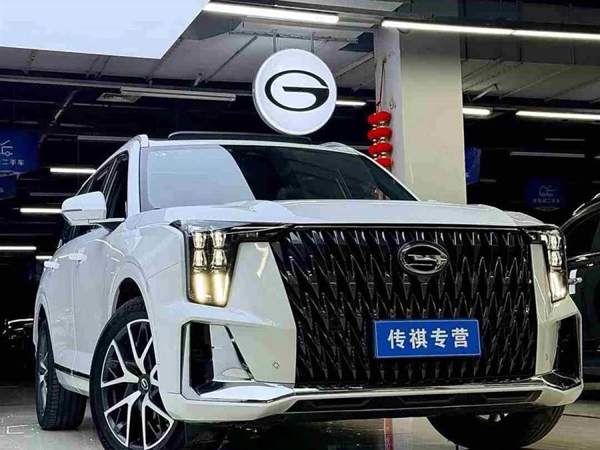 廣汽傳祺 GS8  2022款 雙擎系列 2.0TM 四驅(qū)尊貴版 （七座）圖片